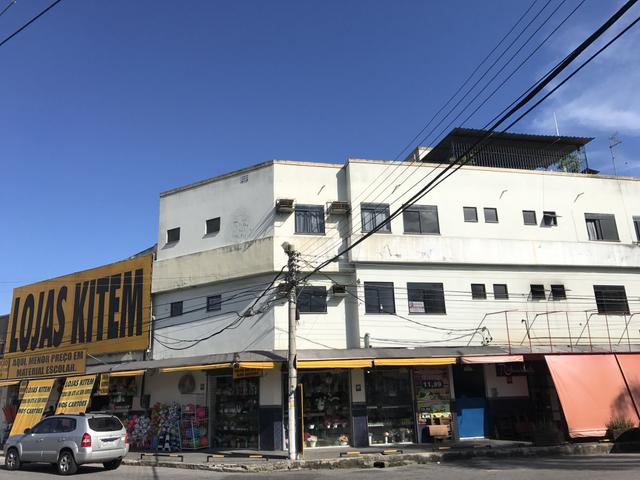 Centro 02 quartos, 02 banheiros, sem garagem. Próximo a Cidade das Crianças e UFF