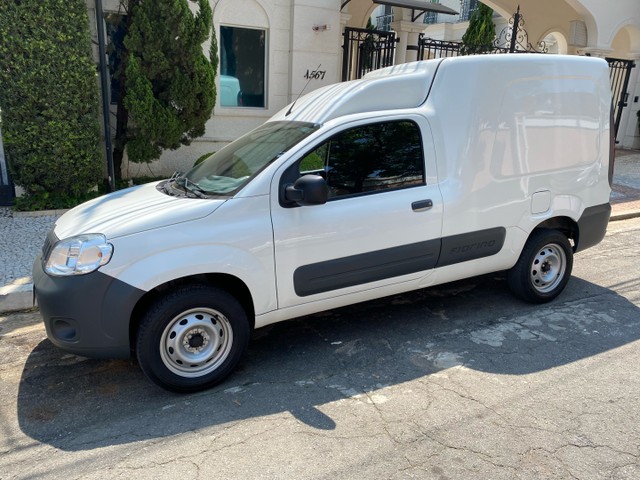 FIORINO 1.4 FURGÃO HARD WORK FLEX