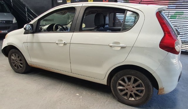 FIAT PALIO ATTRACTIVE 1.0 FLEX