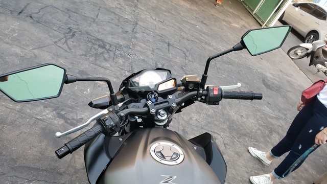 KAWASAKI Z300