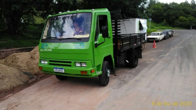 CAMINHÃO