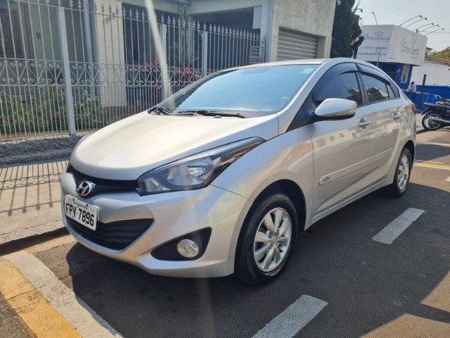 HYUNDAI HB20S COMF PLUS 1.6 2015 77 MIL KM