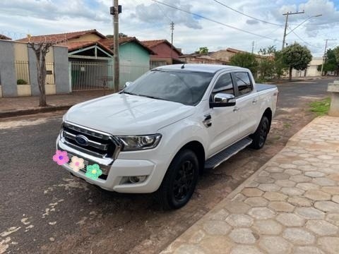 RANGER 3.2 XLT FINANCIADA