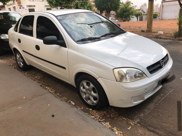 CORSA SEDAN 1.0 FLEX COMPLETO