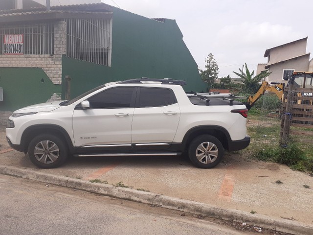 VENDO UMA FIAT TOURO 2017