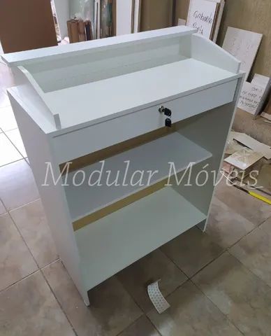 Balcões Vitrine Expositores Colmeias Prateleiras - Foto 3