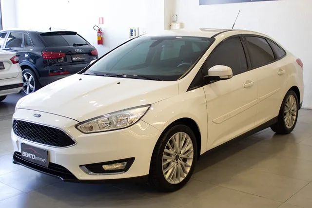 ford focus se at 