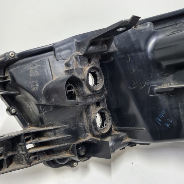Farol Toyota Hilux Srv Cromado 2016\2018 c\detalhe - Foto 4
