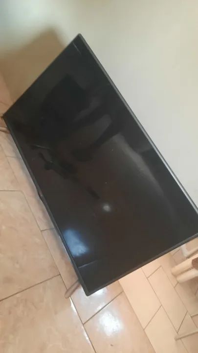 Vendo televisão smart TV LG 49 polegadas  - Foto 4