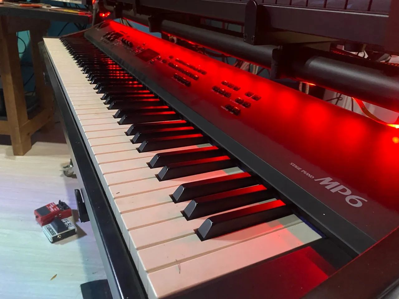 Stage piano Kawai MP6- Excelente  