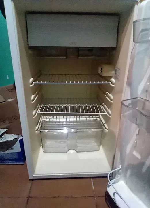 Frigobar Consul - pouco uso