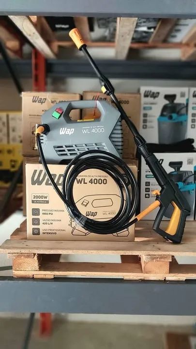 Lavadora de alta pressão 1950Psi e motor 2000w Uso profissional intensivo Wap (Loja/Nova)