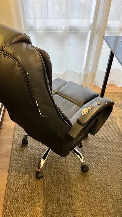 Cadeira de Escritório Executiva em Couro - Foto 3