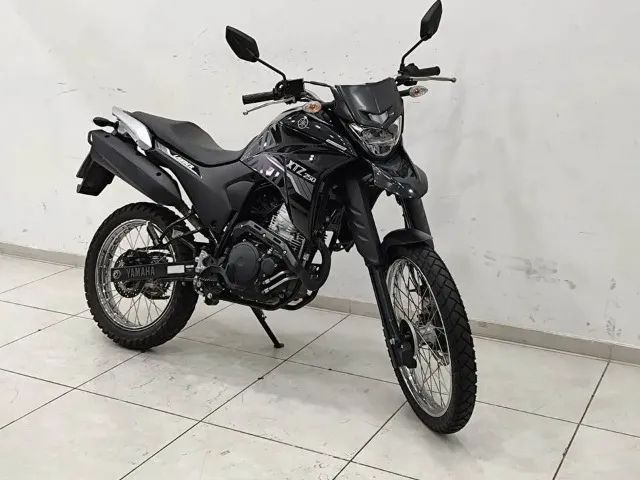 Lander 250 2022 Moto Conservada Bem Pouca usada *Financio-vendo parcelado* - Foto 2