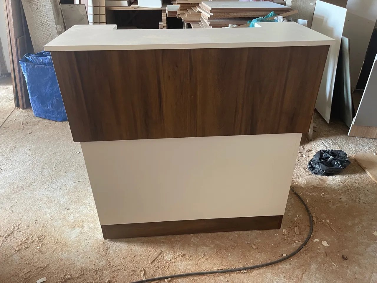 Mesa de Escritório Moderna