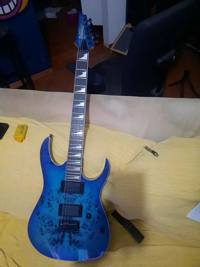 Ibanez GRG Acqua Burst com DiMarzio Evolution ponte e braço  - Foto 3