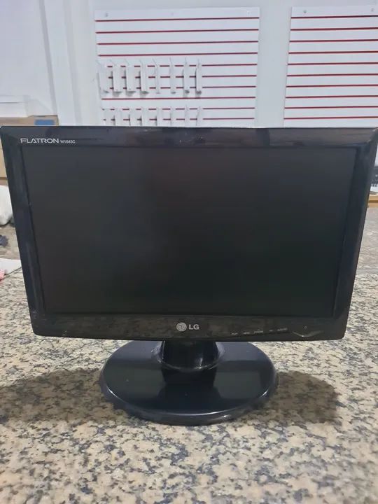 Monitor LG flatron w1643c