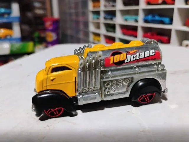 Hot Wheels - Fast Gassin - Leia a descrição - Foto 3