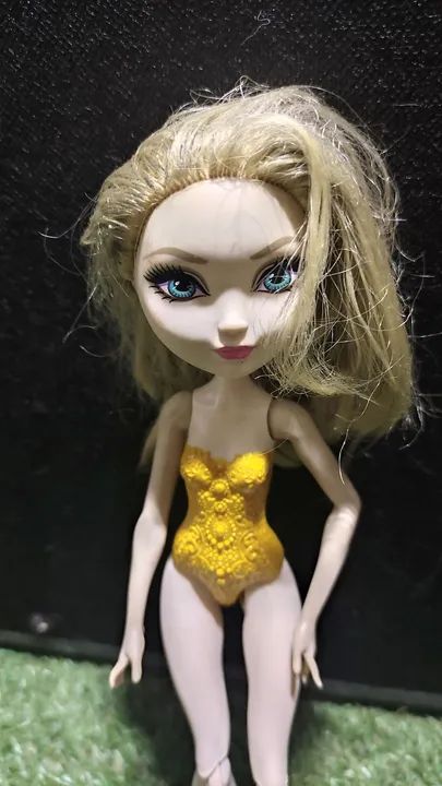 Boneca Ever After Hight ( Apple White) - Foto 3