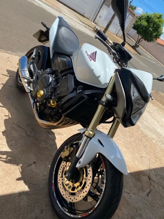 Honda Hornet 600 - Impecável - Foto 6