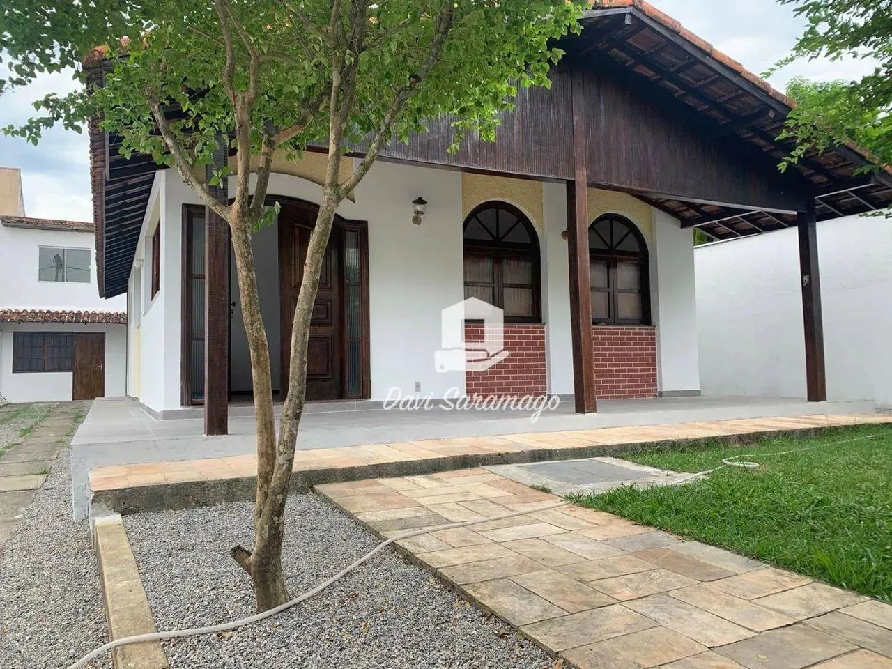 Casa 4 Quartos à Venda Piratininga