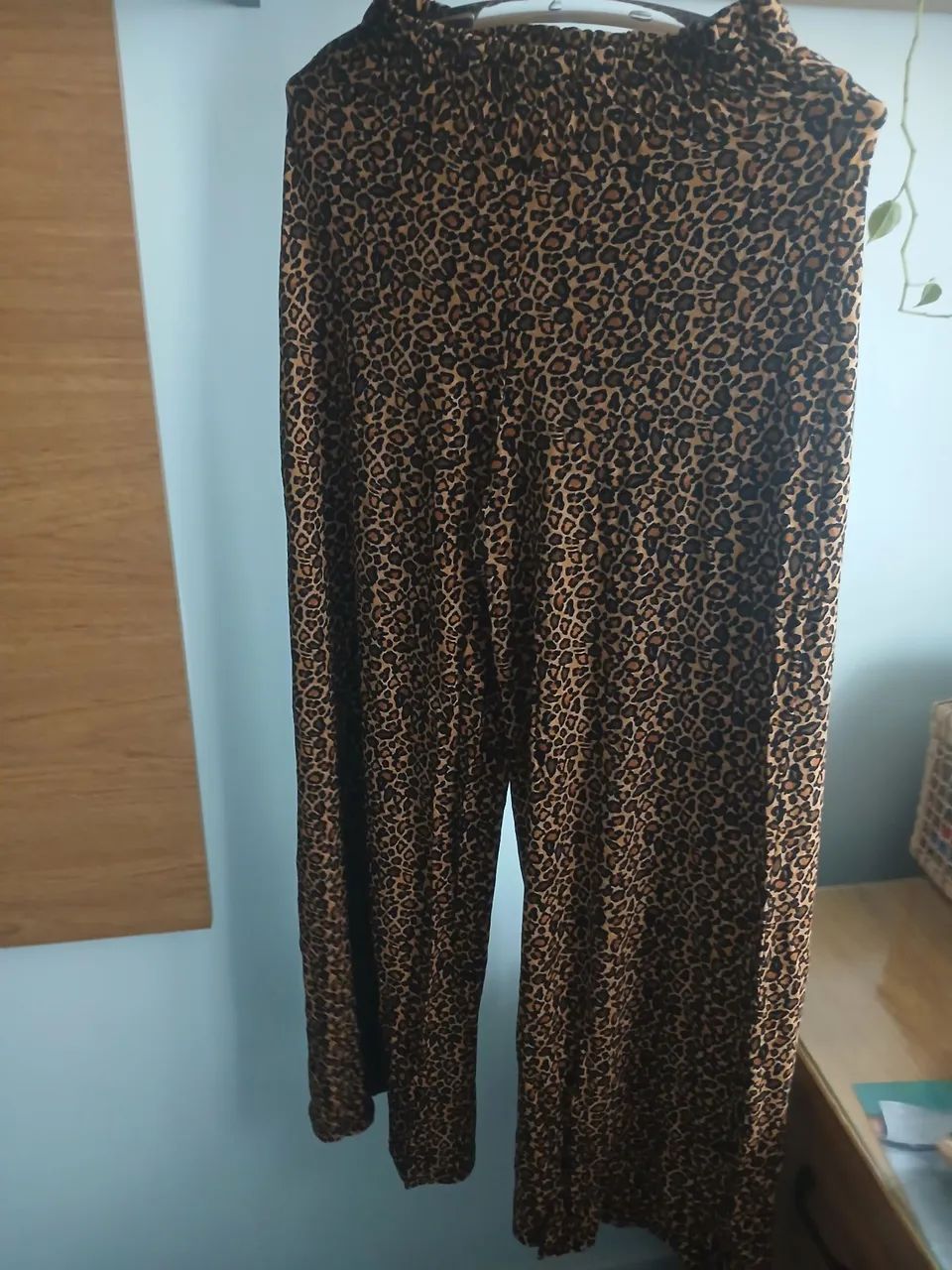Calca pantalona.oncinha - Foto 2