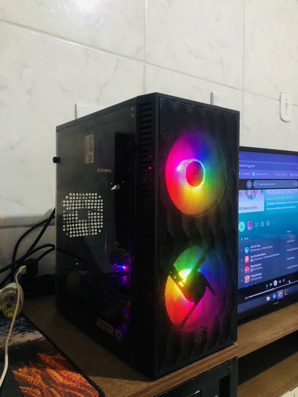 自作PC i7 2600 RAM16gb gtx760 SSD 自作PC i7 2600 RAM16gb gtx760