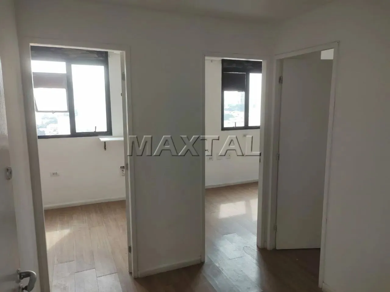 Sala Comercial para locação, de 33m² na Alfredo Pujol, próximo ao Metrô Santana.
