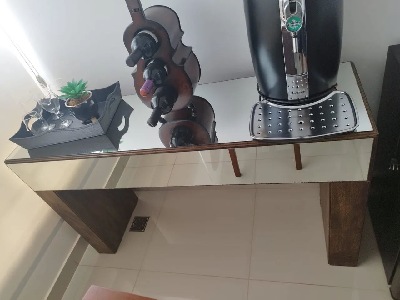 Aparador Espelhado
