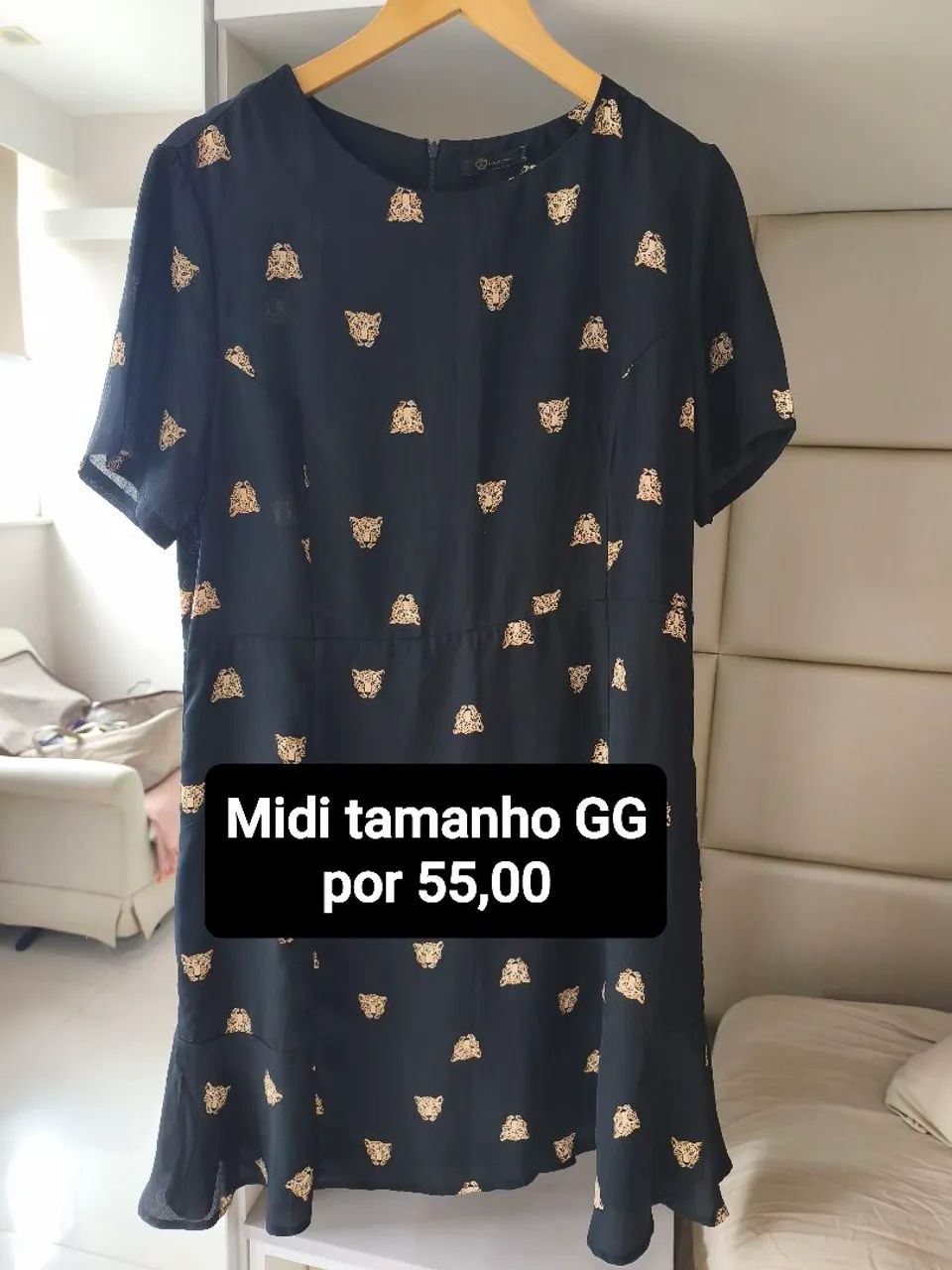 Vestido Midi estampado tubinho