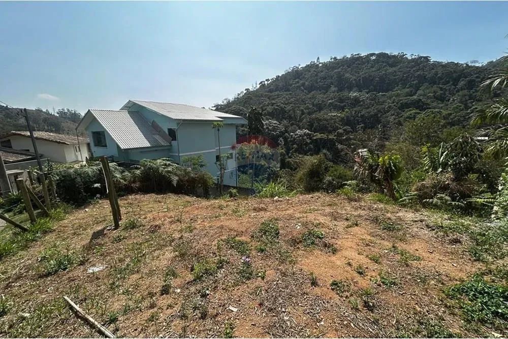 Terreno à venda com 939m², no bairro Suíço, Nova Friburgo - RJ. - Foto 4
