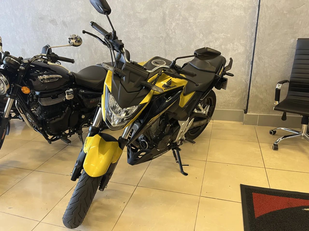 HONDA CB 300F Twister Flex 2023 - Foto 2
