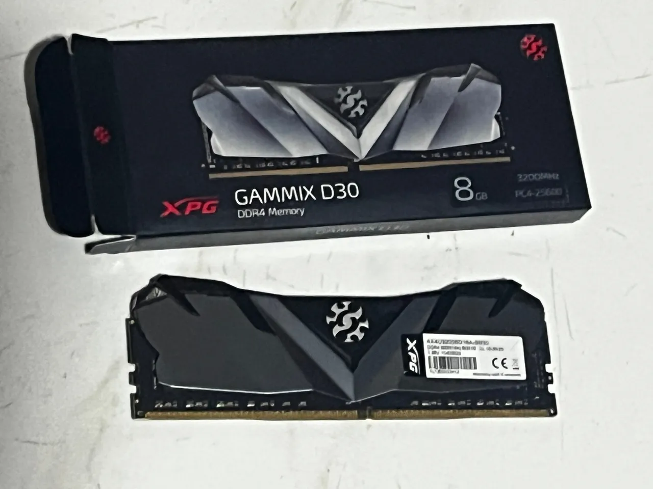 Memória RAM XPG Gammix D30 8GB DDR4