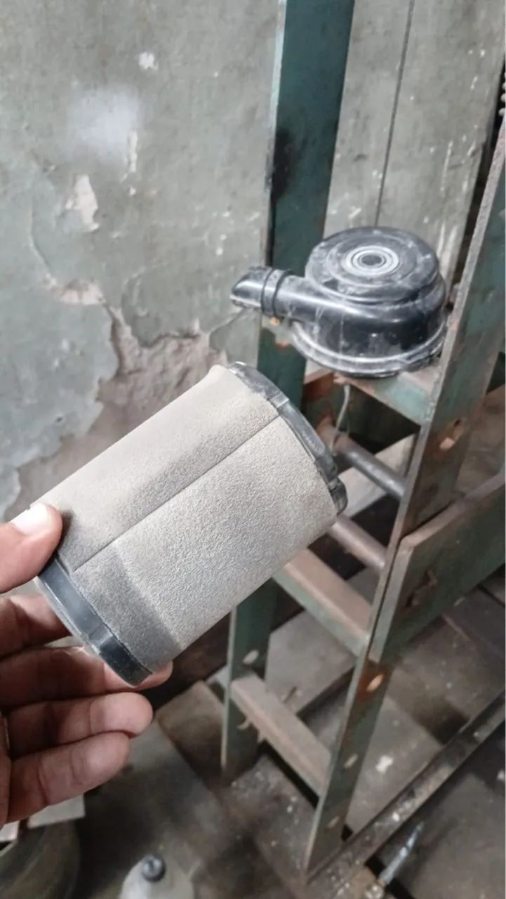 Manutenção em equipamentos para construção civil. - Foto 2