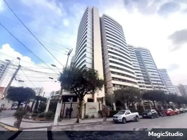 Cond Portal de Malaga no Parque del sol Apto 02 suites 03 wc 71m2 02 vagas armarios na coz