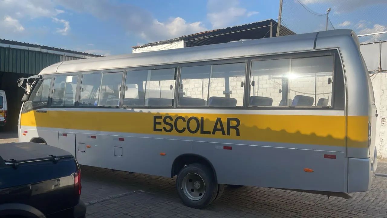 Volare v8L escolar 46  lugares 22.000 km  - Foto 3