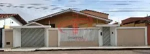 CASA PARA VENDA CONTENDO 03 (TRÊS) DORMITÓRIOS PRÓXIMO AO MACAPÁ SHOPPING.