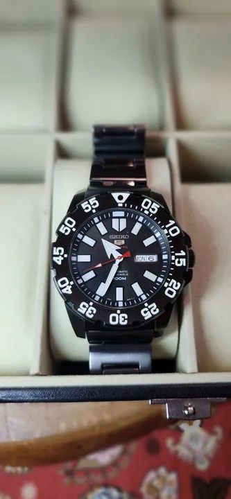 Relógio Seiko 5 Sport Baby Monster - Foto 2