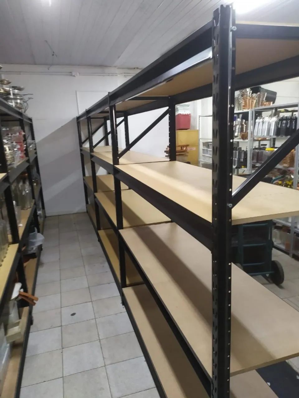 Prateleira Estante para Distribuidoras - Mini Porta Pallet - Foto 3