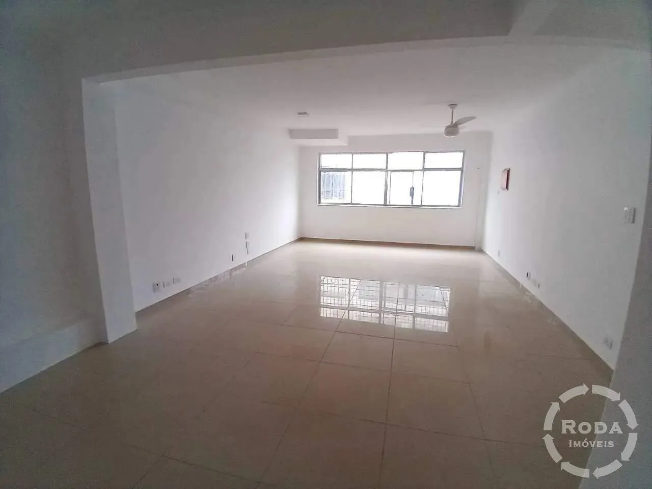 Excelente Imóvel para Locação Corporativa com 7 Kitnets 250m² no Centro de Santos-SP