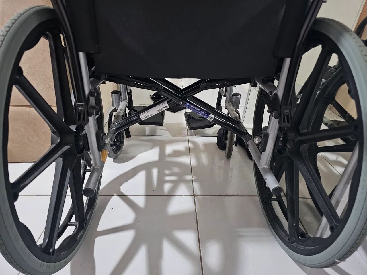 Cadeira de rodas  - Foto 3