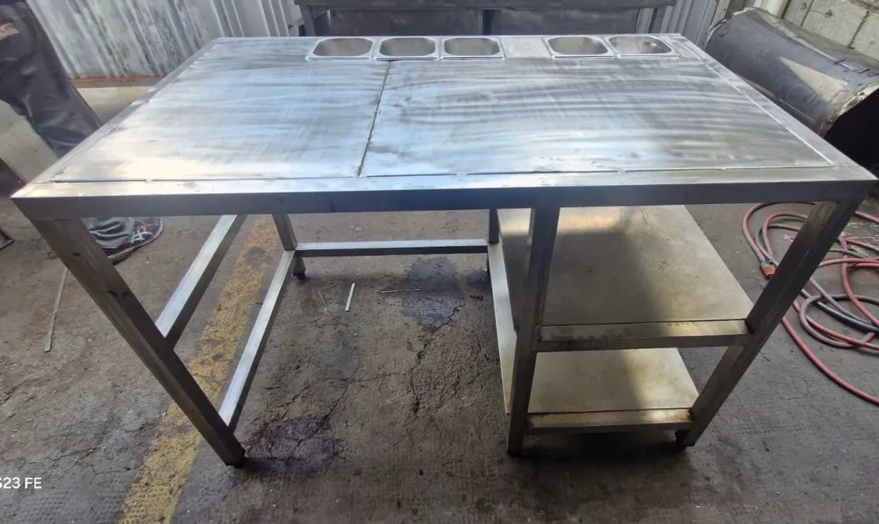 Mesa inox  Condimentadora 