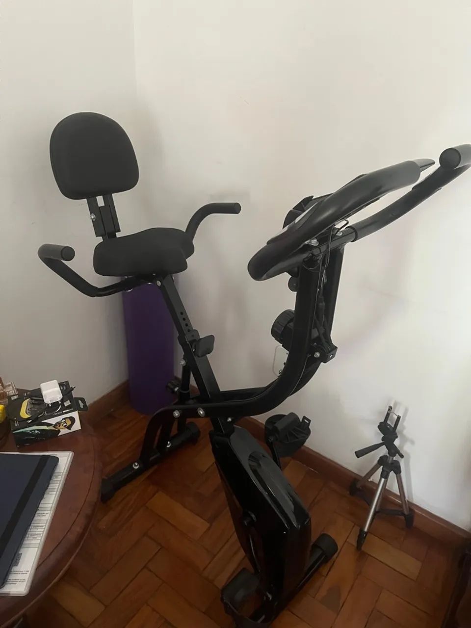 Bicicleta Ergométrica Vertical Dobrável 