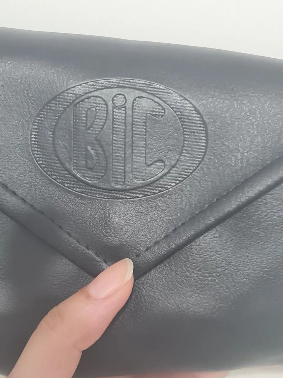 esfigmomanômetro bic com Bolsa carteira preta BIC