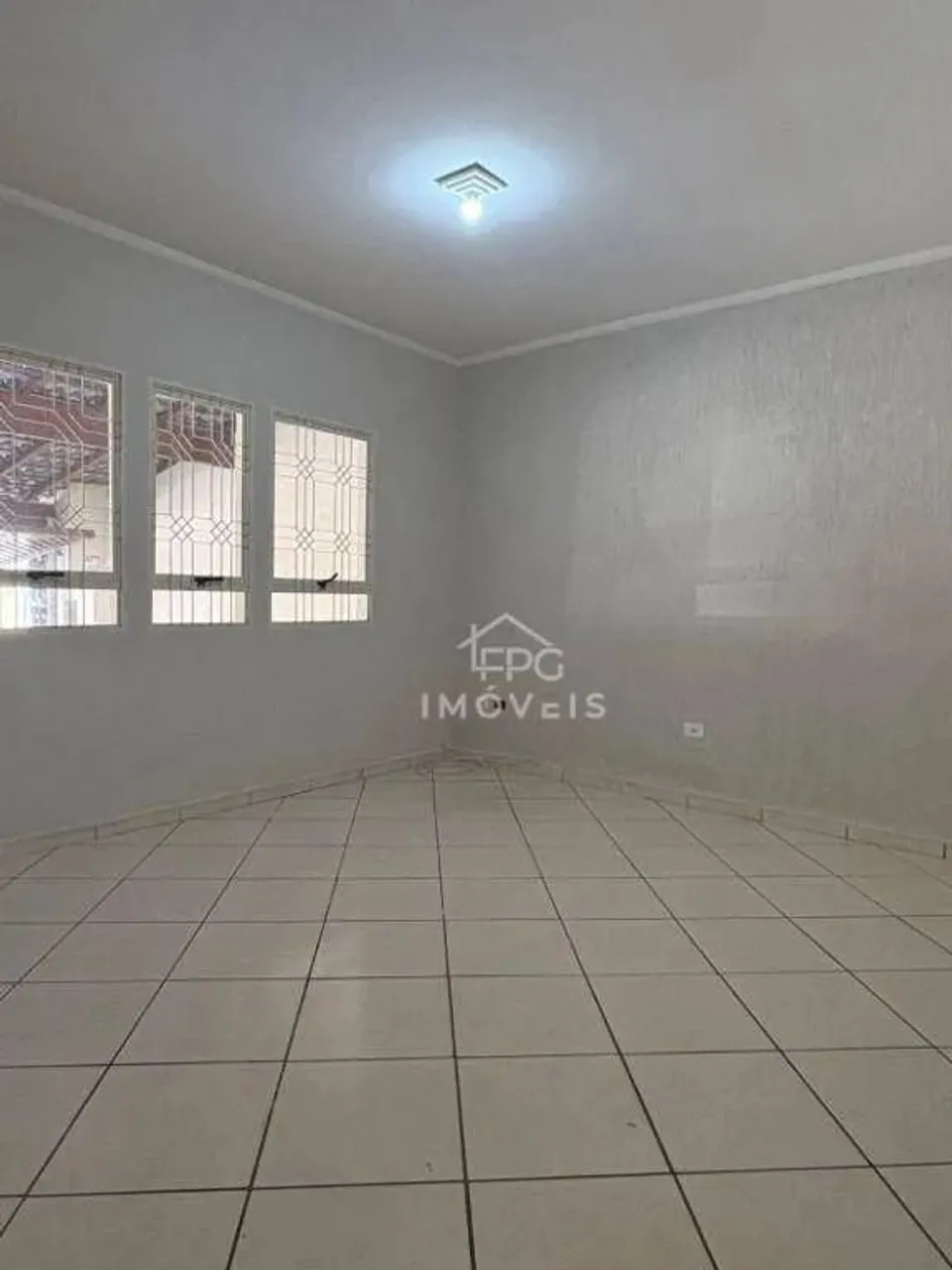 Casa para locação com 2 dormitórios - Atibaia/SP