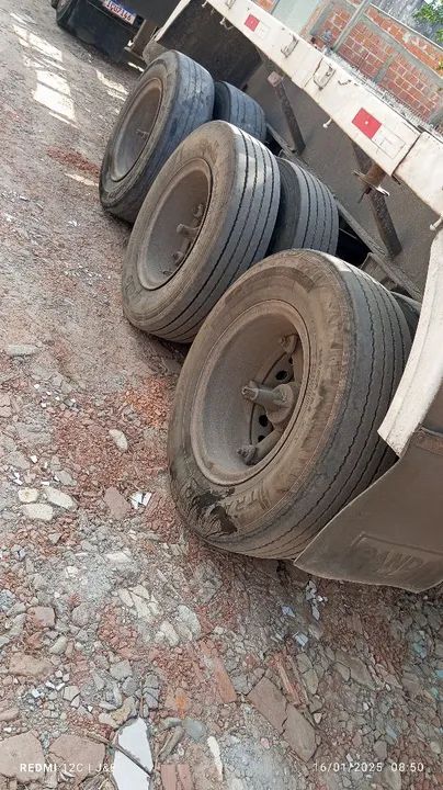 Caminhão Scania 113H 6x2 - Graneleiro Completo - Foto 5