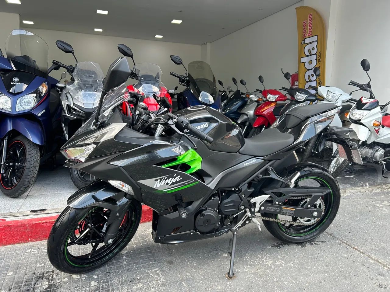 Kawasaki 400 2023 - 1430729063 | OLX