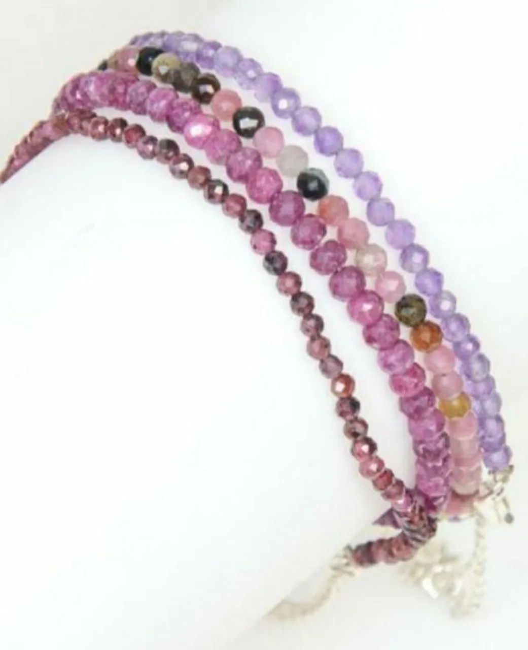 PULSEIRAS (QUATRO UNIDADES), EM PRATA, COM DIVERSAS PEDRAS NATURAIS. . - Foto 2