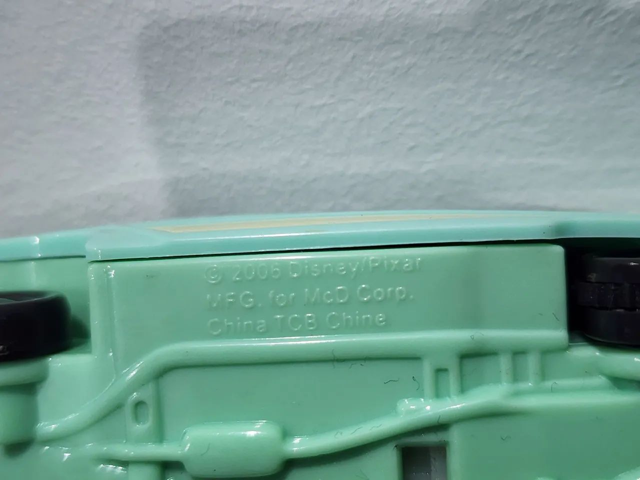 Miniaturas Carros Disney Pixar - Mater e Sally - Foto 3