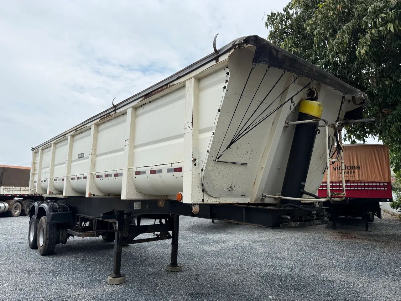 Caçamba 2 eixos - Librelato  - Foto 3